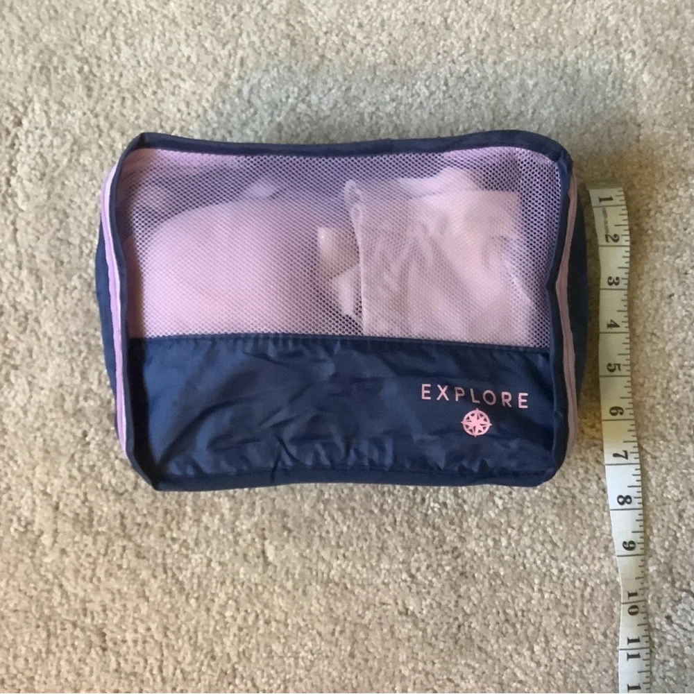 NWT! Set of 3 Zippered Mesh Cubes